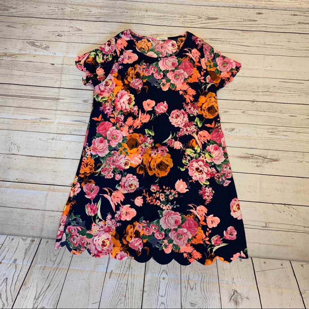 Floral scallop dress